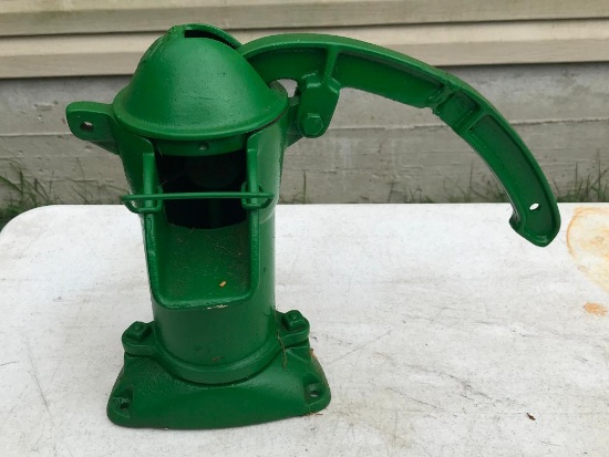 Vintage Cast Iron Pitcher Pump