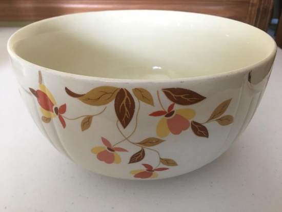 Hall's "Autumn Leaf" Mixing Bowl