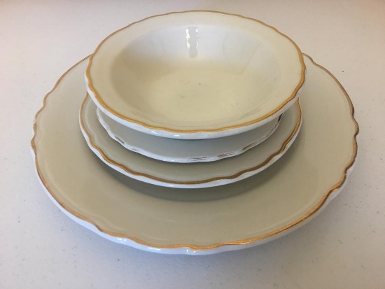 (46) Pcs."Sterling" Hotel China Service From Gardner House Hotel In Hastings, Minn.