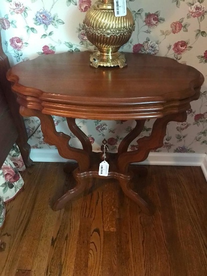 Eastlake Victorian Walnut Lamp Table