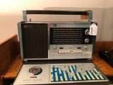 Vintage Ross RE-8000 8 Band Radio