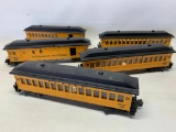 (5) American Flyer Railroad Cars