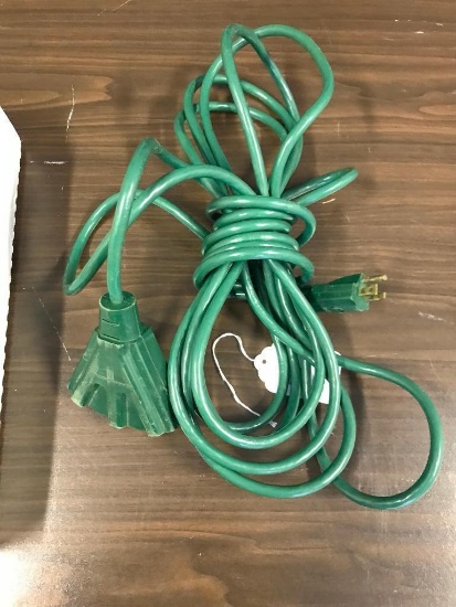 Electric Work Light and Extension Cords