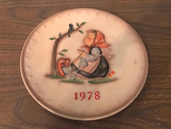 1978 Hummel Plate