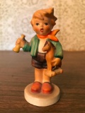 Hummel Figurine: 