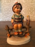 Hummel Figurine: 