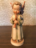 Hummel Figurine: 