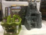 Vintage Masters of the Universe Castle Parts and Box