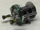 Vintage Shakespeare Baitcast Fishing Reel 