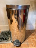 Stainless Steel Trash Can W/Foot Pedal