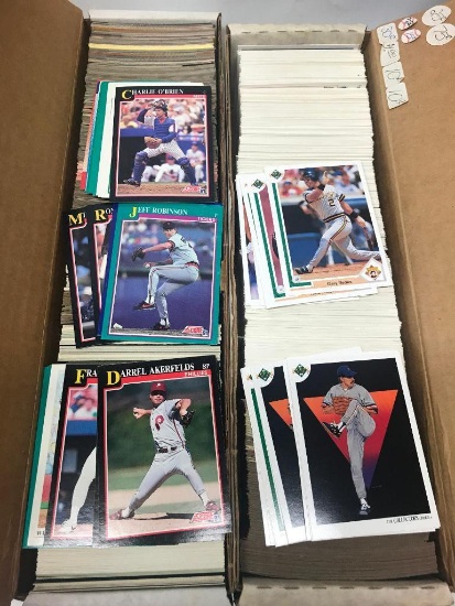 1,500 +/- Baseball Cards