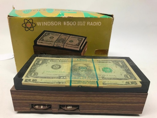 Vintage Windsor 500 Radio In Original Box