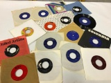 Group of Vintage 45 RPM Records with More Rare Labels Including King, Boo,Blue Note, A-T Records Etc