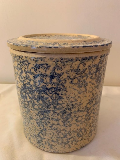 Stoneware Lidded Crock In Spongeware Pattern