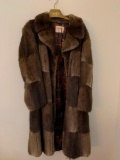Vintage Ladies Men's 3/4 Length Muskrat Fur Coat By Roark's Furs