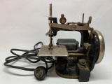 Antique Singer Featherweight/Child Size Sewing Machine W/Motor