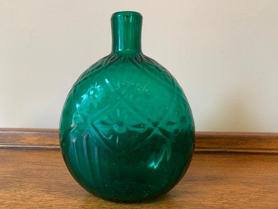 Embossed Design Green Glass Bottle Is Hand Blown