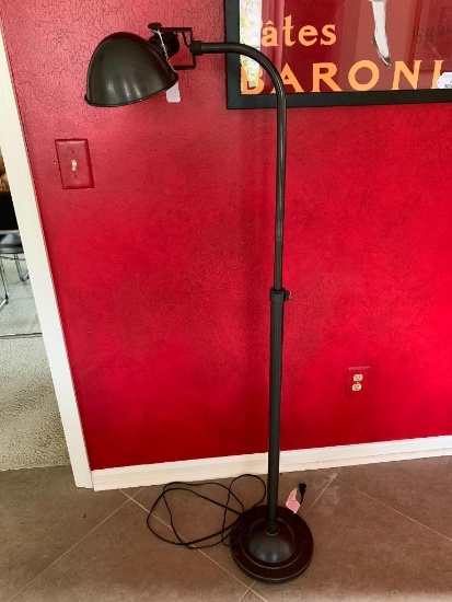 Quality Adjustable Floor Lamp