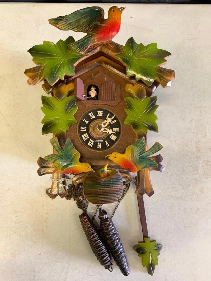 Vintage Coo-Coo Clock W/Pendelum & Weights