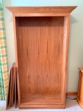Oak Bookcase W/(5) Adjustable Shelves