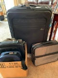 Nice Large Luggage and Lap Top Carriers