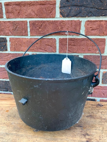Antique Cast Iron #8 Gypsy Pot W/Bail