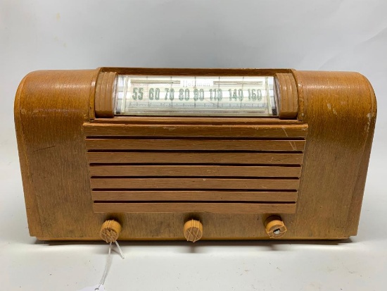 Hoffman, Wood, Vintage, Table Top Radio