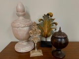 Group of Contemporary Decorative Items