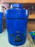 Continental Thermo Vac, Water jug/Dispenser