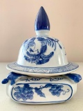 Chinese, Blue and White Porcelain Covered Dish