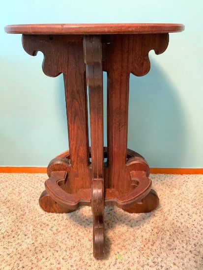 Round, Wood Table with Some Veneer Damage on Round Accent Pieces