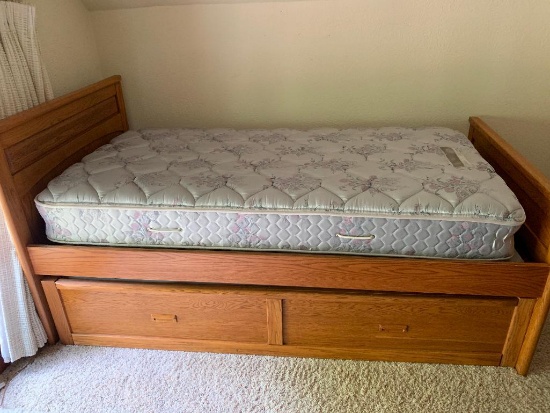 Single, Oak Headboard and Footboard with Trundle Bed that Slides Underneath