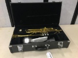 Yahmaha Trumpet in Case with All Shown