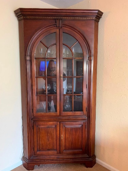 Solid Wood, Mahogany Finish, Corner Cupboard