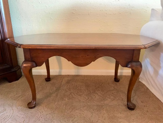 Solid Wood, Mahogany Finish Coffee Table with Queen Anne Legs