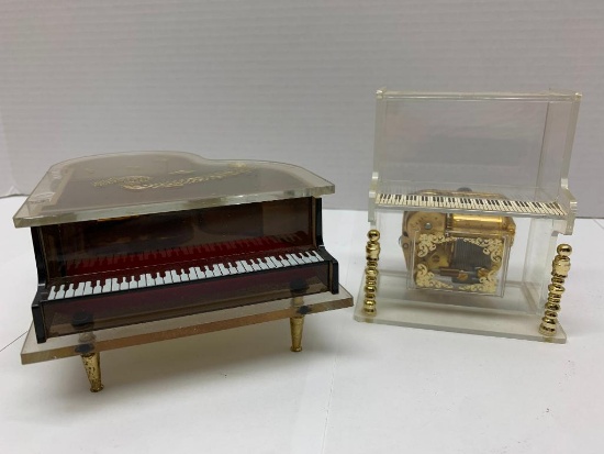 Small Plastic Pianos Music Box By Laurel 5" Long