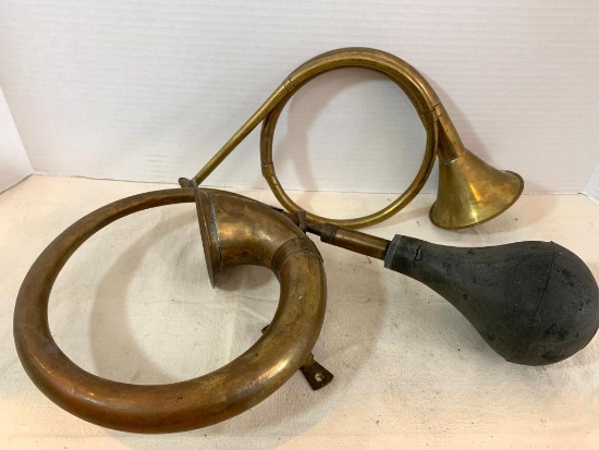 Lot of Vintage 2 Brass Horns. One has Damaged Bulb - As Pictured