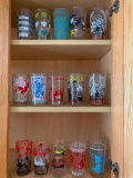 Small Lot of Decorative Character, Calorie, Misc Drinking Glasses - As Pictured