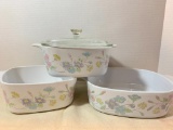 3 Piece Lot of Corning Ware Baking Dishes with Lid. The Largest is a 2L - As Pictured