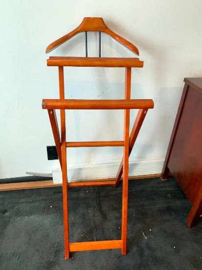 Butler Wardrobe Stand. This is 45" Tall - As Pictured