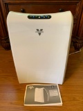 Vornado Air Pruifier and Is in Working Condition - As Pictured