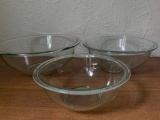 3 Piece Set of Nesting Pyrex Clear Glass Mixing Bowls. The Largest is 12