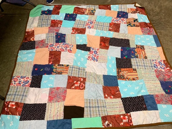 Hand Made Quilt wih Double Bubble Cloth! 77" x 77"