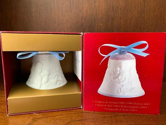Lladro "2006 Christmas Bell" with Original Box. This has Never Been Out of the Box