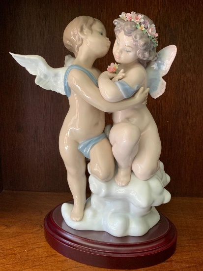 Lladro "Heaven and Earth" w/Stand. No Box Included. This is 11" Tall