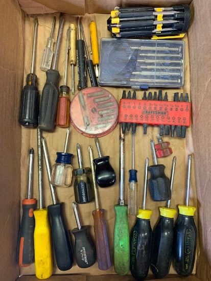 Misc Lot of Screwdrivers - As Pictured