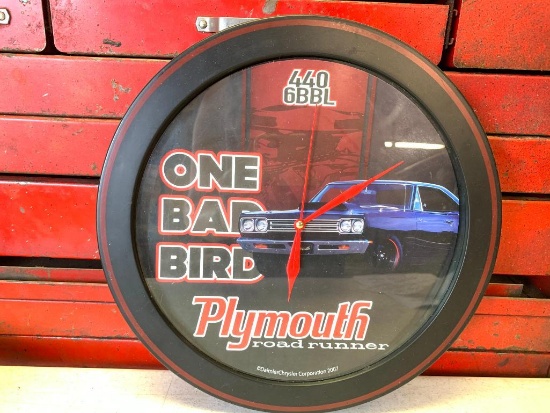 Plymouth Road Runner Quartz Clock. Needs a Battery - As Pictured
