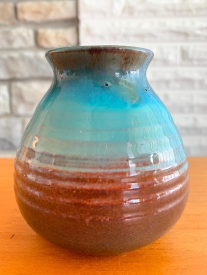 Small Blu Hill Pottery Vase. This is 3.5" Tall - As Pictured