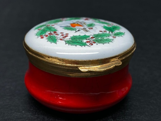 Crummles & Co Handpainted Enamel Porcelain Trinket Box w/Bird Design. Made in England