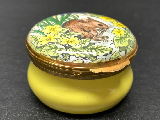 Crummles & Co Handpainted Enamel Porcelain Trinket Box w/Mouse Design. Made in England